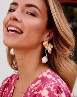 Boucles d’eilles fleur de perle-Polin et moi Hot